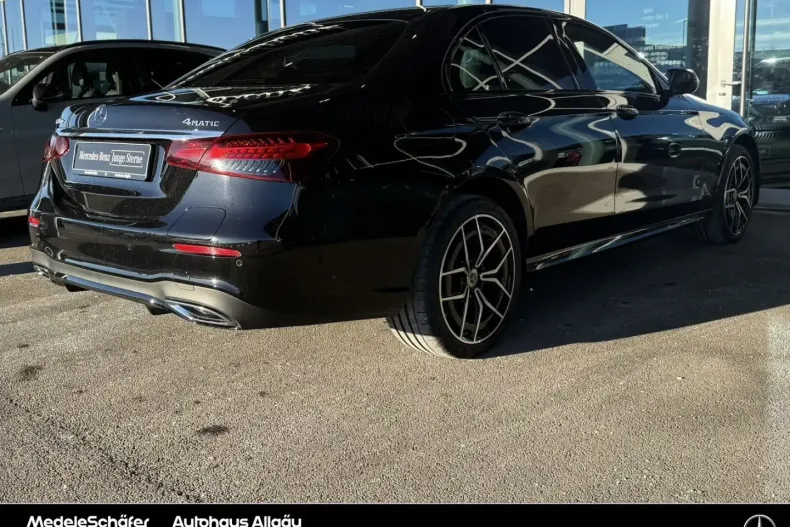 Mercedes-Benz E 300 (Clasa E) din 2021 cu 58.630 km - oferta MER185656 - foto 8