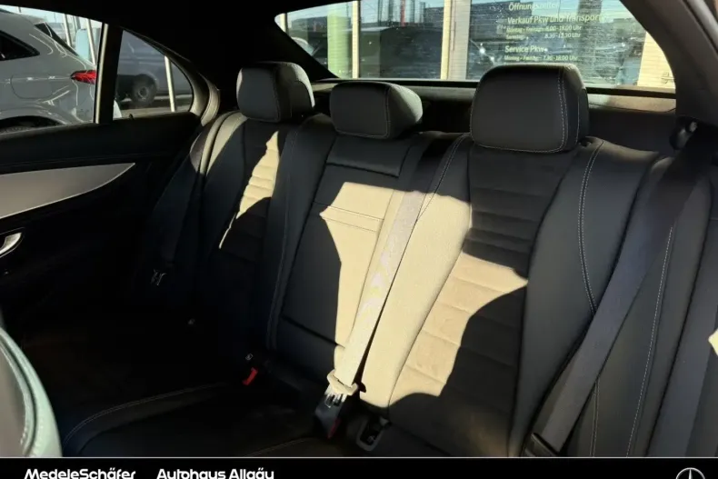 Mercedes-Benz E 300 (Clasa E) din 2021 cu 58.630 km - oferta MER185656 - foto 15