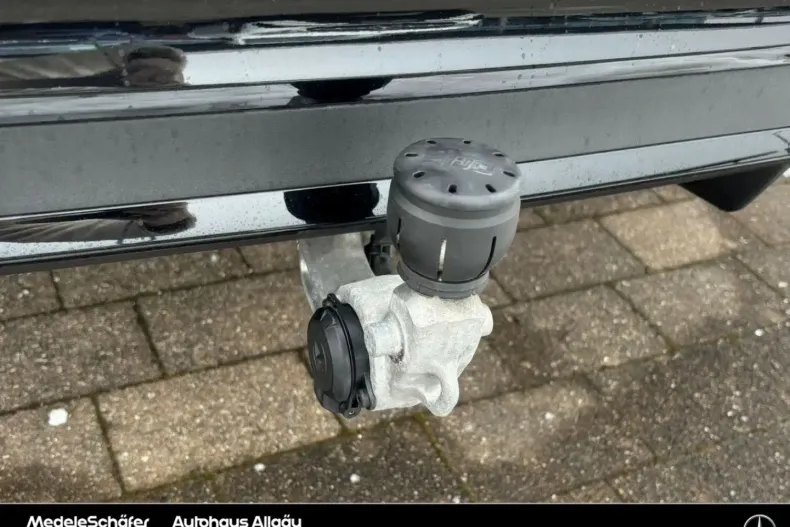 Mercedes-Benz E 300 (Clasa E) din 2021 cu 58.630 km - oferta MER185656 - foto 18