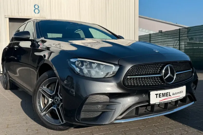 Mercedes-Benz E 300 (Clasa E) din 2022 cu 99.890 km - oferta MER185657 - foto 4