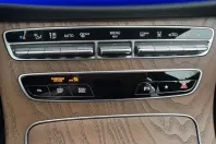 Mercedes-Benz E 300 (Clasa E) din 2022 cu 99.890 km - oferta MER185657 - foto 21