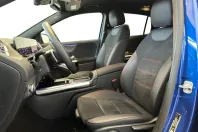 Mercedes-Benz GLA 180 (Clasa GLA) din 2024 cu 12.676 km - oferta MER185659 - foto 13