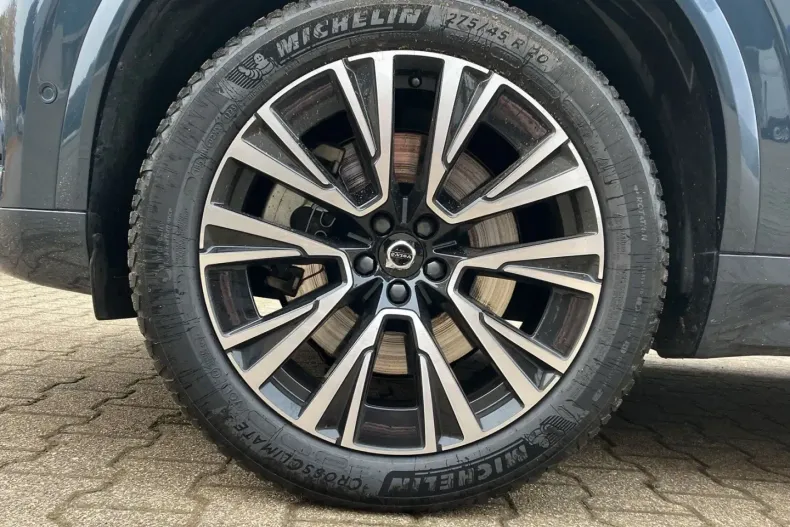 Volvo XC90 din 2024 cu 31.000 km - oferta VOL185663 - foto 2