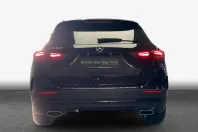 Mercedes-Benz GLA 180 (Clasa GLA) din 2024 cu 15.735 km - oferta MER185665 - foto 5