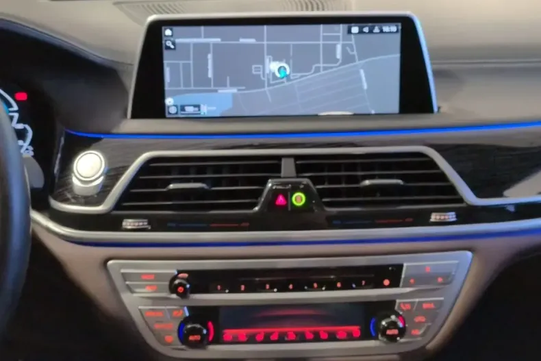 BMW 745 (Seria 7) din 2022 cu 28.369 km - oferta BMW185668 - foto 11