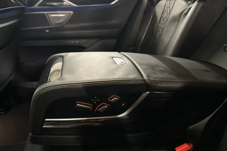 BMW 745 (Seria 7) din 2022 cu 50.500 km - oferta BMW185669 - foto 5