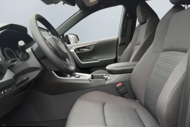 Toyota RAV4 din 2026 cu 15 km - oferta TOY185678 - foto 2