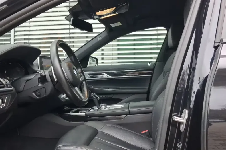 BMW 730 (Seria 7) din 2022 cu 62.900 km - oferta BMW185681 - foto 15