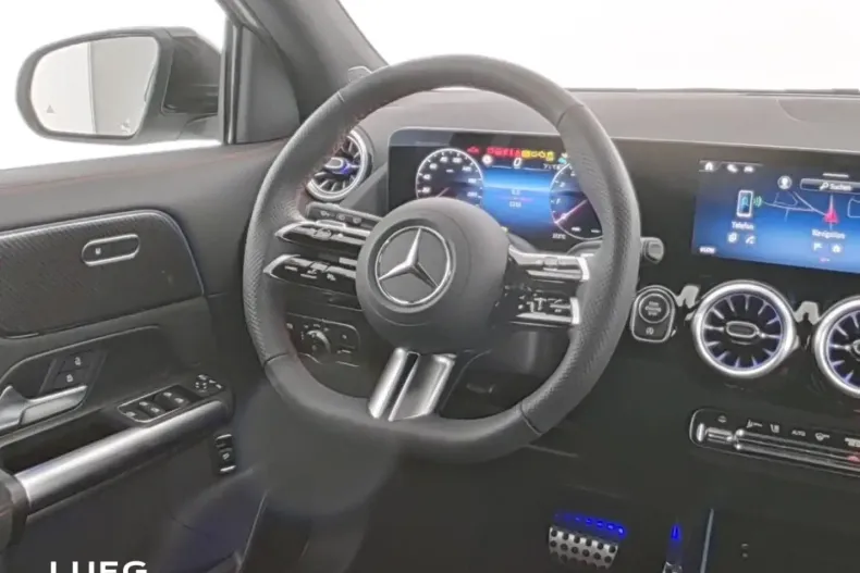 Mercedes-Benz GLA 180 (Clasa GLA) din 2024 cu 5.212 km - oferta MER185685 - foto 4