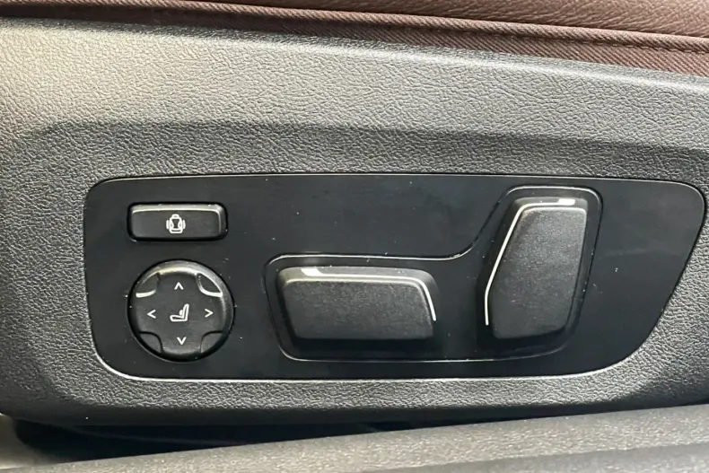 BMW M440 (Modele M) din 2025 cu 25.900 km - oferta BMW185691 - foto 24