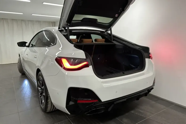 BMW M440 (Modele M) din 2023 cu 22.608 km - oferta BMW185692 - foto 11