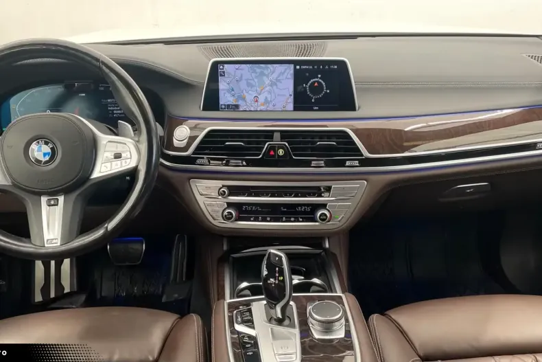 BMW 740 (Seria 7) din 2022 cu 68.393 km - oferta BMW185703 - foto 10