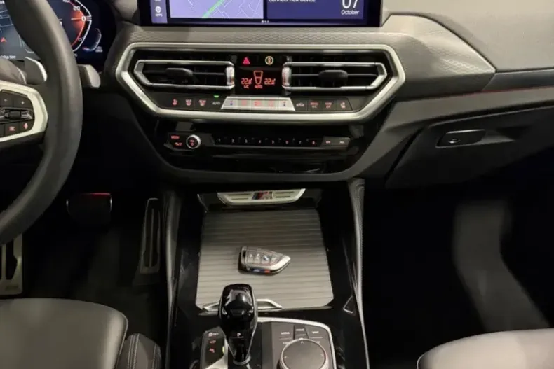 BMW X4 (Seria X) din 2024 cu 18.900 km - oferta BMW185705 - foto 19