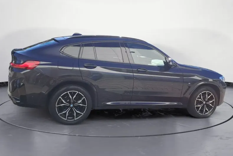 BMW X4 (Seria X) din 2023 cu 33.631 km - oferta BMW185707 - foto 5