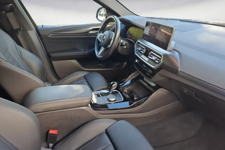 BMW X4 (Seria X) din 2023 cu 33.631 km - oferta BMW185707 - foto 8