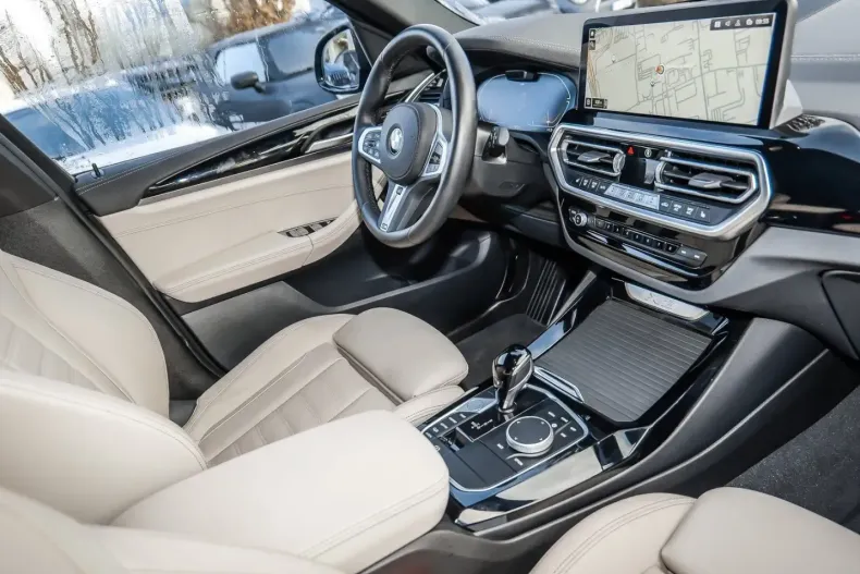 BMW X3 (Seria X) din 2024 cu 11.811 km - oferta BMW185708 - foto 5