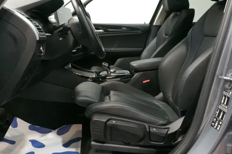 BMW X3 (Seria X) din 2022 cu 63.253 km - oferta BMW185716 - foto 9