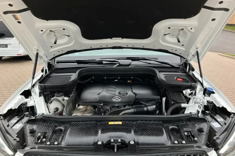 Mercedes-Benz GLE 350 (Clasa GLE) din 2025 cu 11.400 km - oferta MER185723 - foto 11