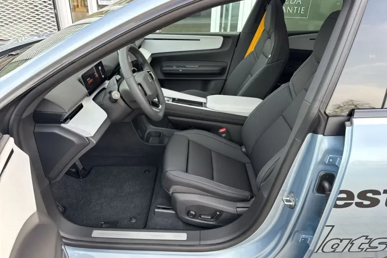 Polestar 4 din 2025 cu 5.000 km - oferta POL185725 - foto 10
