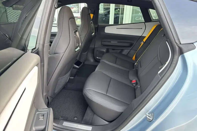 Polestar 4 din 2025 cu 5.000 km - oferta POL185725 - foto 13