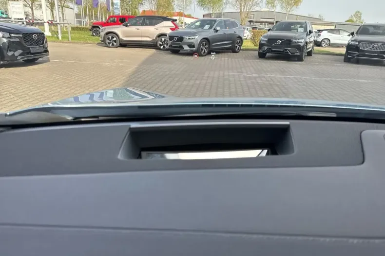 Polestar 4 din 2025 cu 5.000 km - oferta POL185725 - foto 28