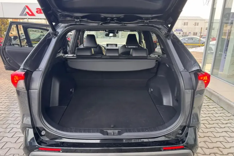 Toyota RAV4 din 2021 cu 82.618 km - oferta TOY185729 - foto 19