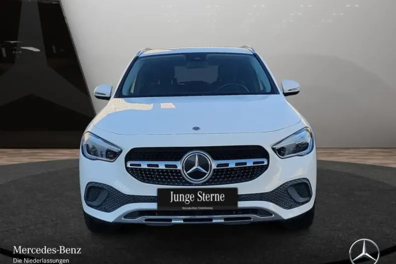 Mercedes-Benz GLA 250 (Clasa GLA) din 2021 cu 63.102 km - oferta MER185732 - foto 2