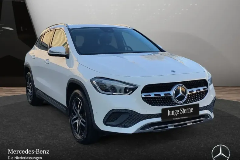 Mercedes-Benz GLA 250 (Clasa GLA) din 2021 cu 63.102 km - oferta MER185732 - foto 3
