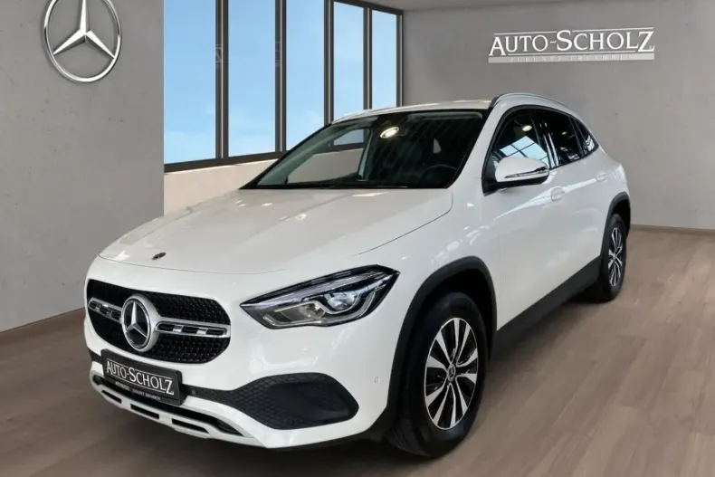 Mercedes-Benz GLA 250 (Clasa GLA) din 2021 cu 68.460 km - oferta MER185734 - foto 1