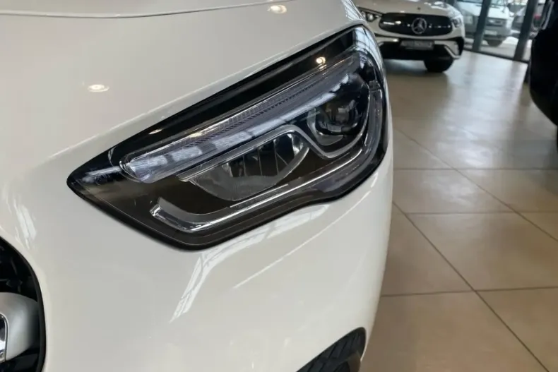 Mercedes-Benz GLA 250 (Clasa GLA) din 2021 cu 68.460 km - oferta MER185734 - foto 3