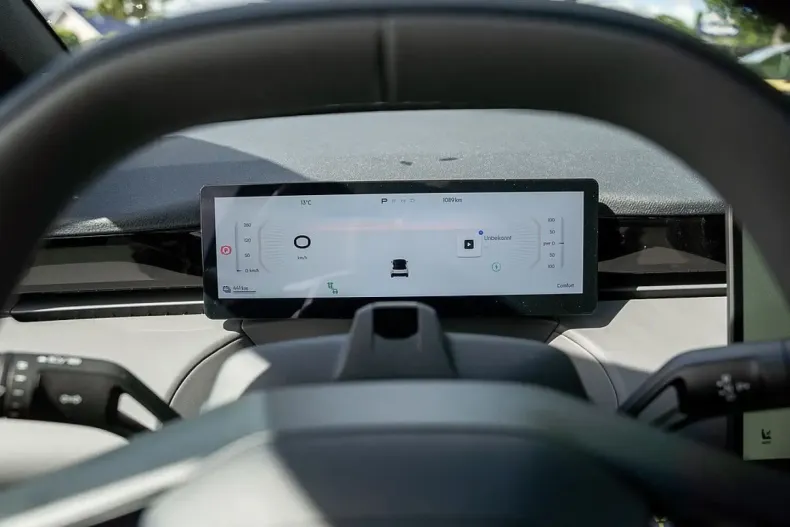 Lynk&Co 02 din 2025 cu 3.584 km - oferta LYN185735 - foto 17