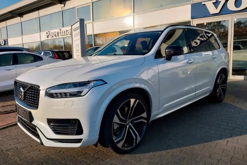 Volvo XC90 din 2025 cu 18.000 km - oferta VOL185736 - foto 3