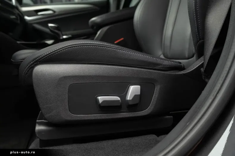 BMW X4 (Seria X) din 2023 cu 28.401 km - oferta BMW185738 - foto 28