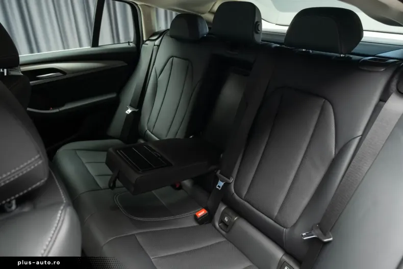 BMW X4 (Seria X) din 2023 cu 28.401 km - oferta BMW185738 - foto 37