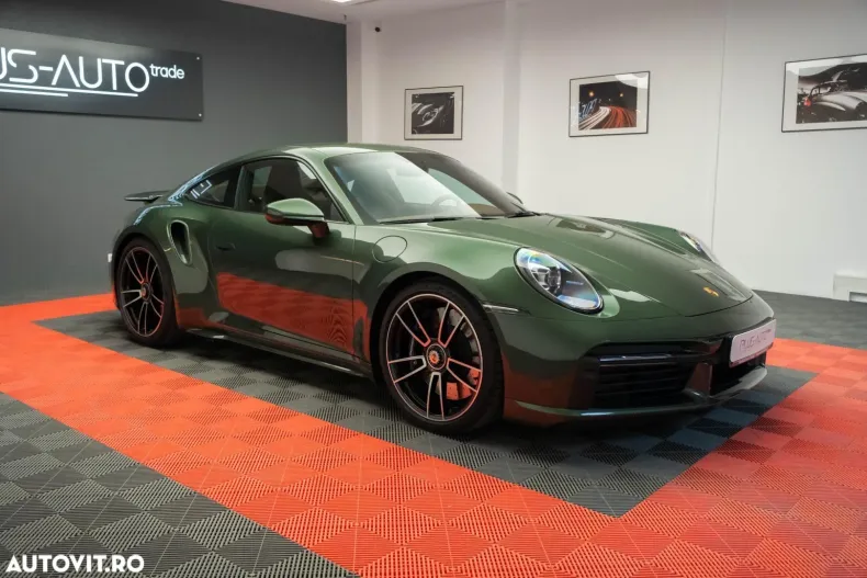 Porsche 911 din 2023 cu 8.500 km - oferta POR185739 - foto 1