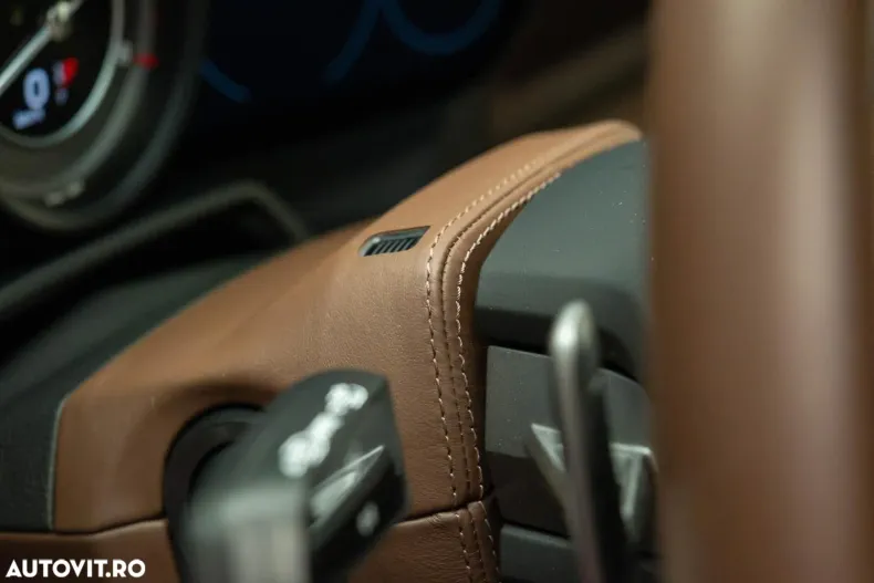 Porsche 911 din 2023 cu 8.500 km - oferta POR185739 - foto 22