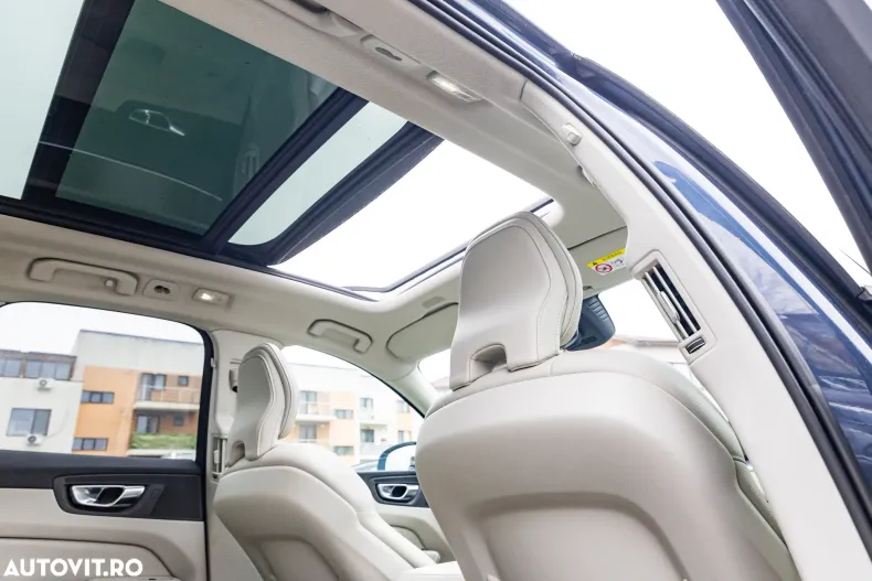 Volvo XC60 din 2022 cu 89.860 km - oferta VOL185742 - foto 17