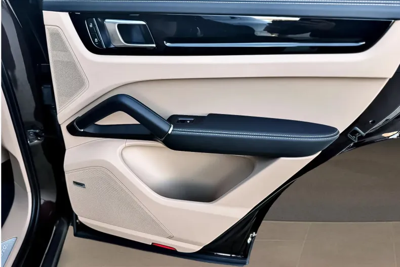 Porsche Cayenne din 2023 cu 62.000 km - oferta POR185752 - foto 17