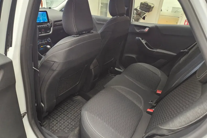 Ford Puma din 2021 cu 30.000 km - oferta FOR185761 - foto 11