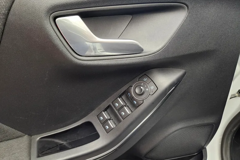 Ford Puma din 2021 cu 30.000 km - oferta FOR185761 - foto 19