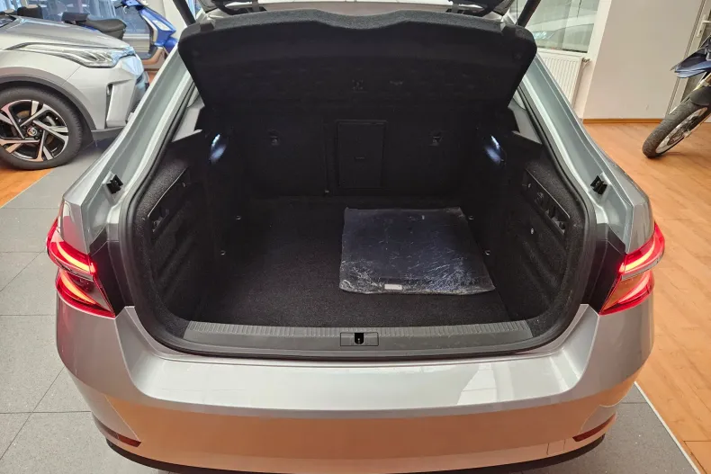 Skoda Superb din 2021 cu 101.000 km - oferta SKO185762 - foto 12