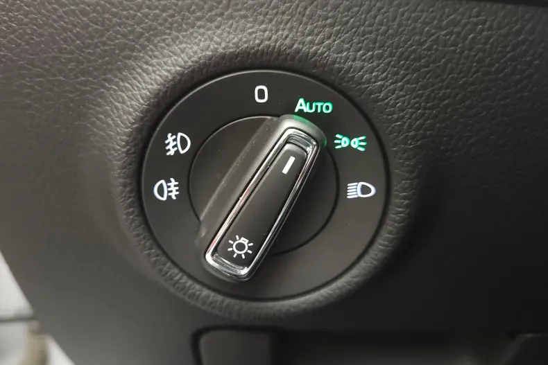 Skoda Superb din 2021 cu 101.000 km - oferta SKO185762 - foto 20