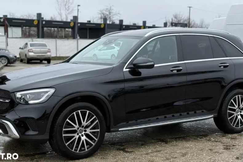Mercedes-Benz GLC din 2021 cu 152.000 km - oferta MER185766 - foto 3