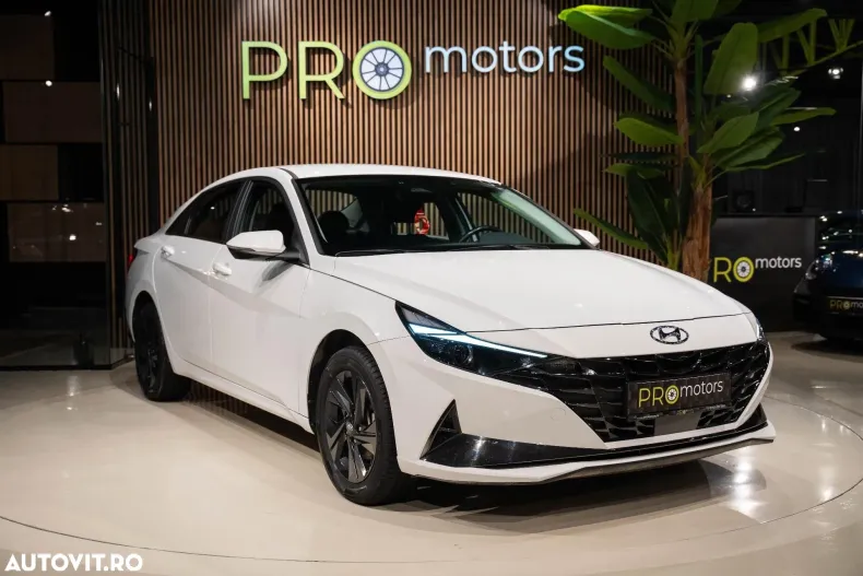 Hyundai Elantra din 2022 cu 45.220 km - oferta HYU185776 - foto 3
