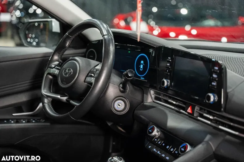 Hyundai Elantra din 2022 cu 45.220 km - oferta HYU185776 - foto 20