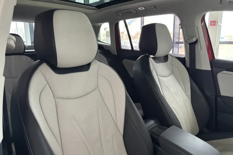 Volkswagen Tiguan din 2024 cu 33.500 km - oferta VOL185779 - foto 14