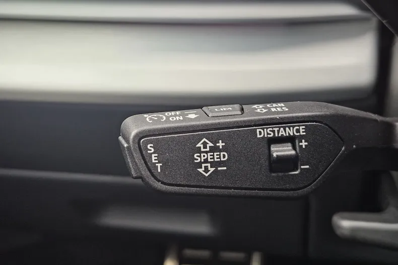 Audi Q8 din 2025 cu 10 km - oferta AUD185781 - foto 12