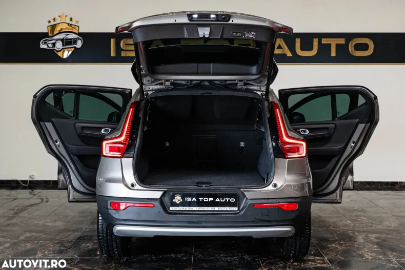 Volvo XC40 din 2020 cu 88.464 km - oferta VOL185784 - foto 3