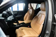 Volvo XC40 din 2020 cu 88.464 km - oferta VOL185784 - foto 5