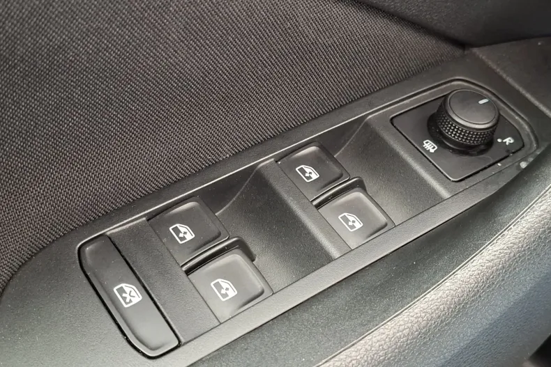 Skoda Scala din 2022 cu 80.540 km - oferta SKO185785 - foto 32